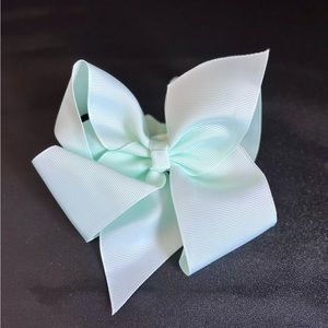 Elastic headband hair bow